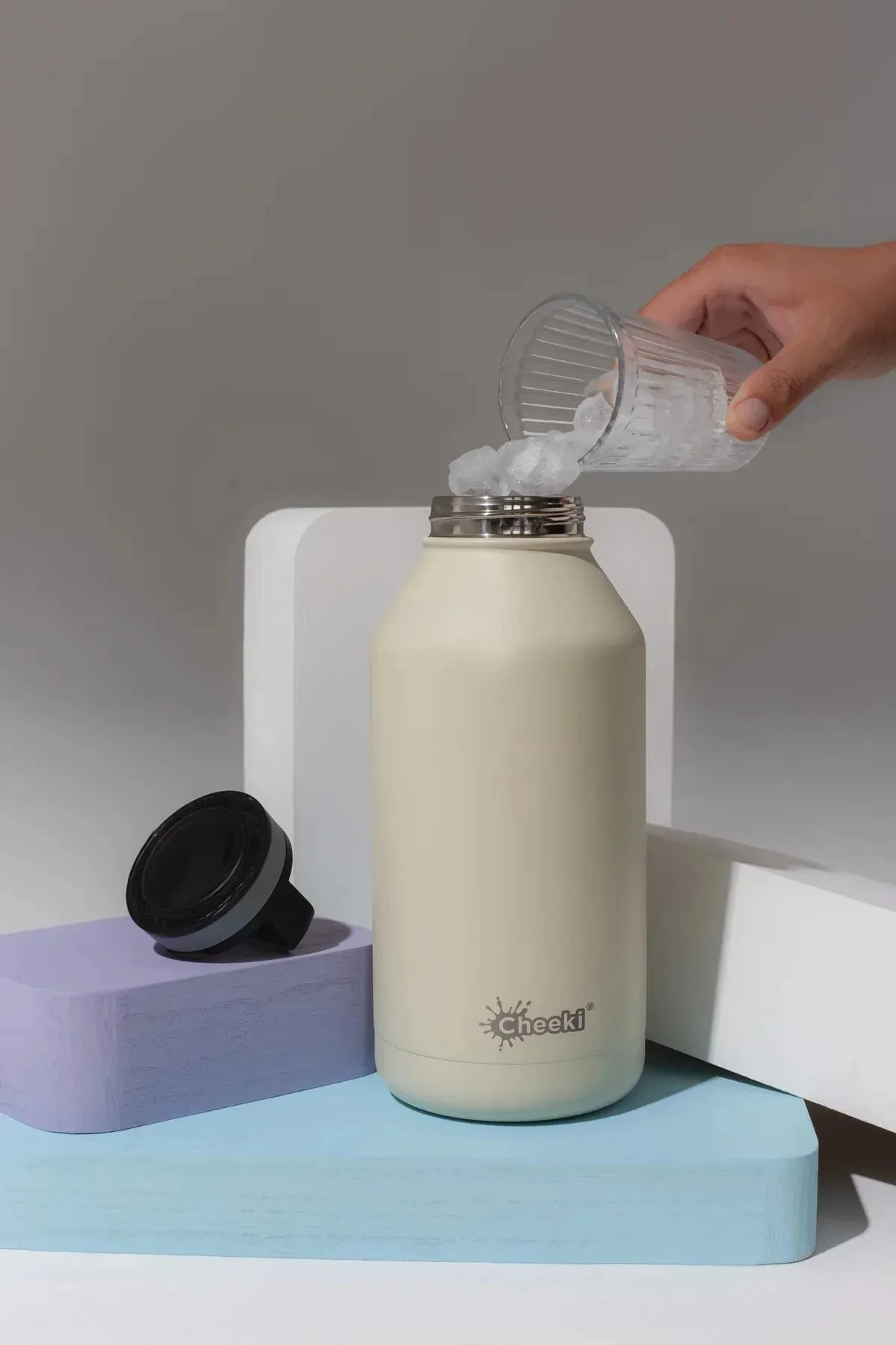 2L Insulated Adventure Bottle - Sandstone