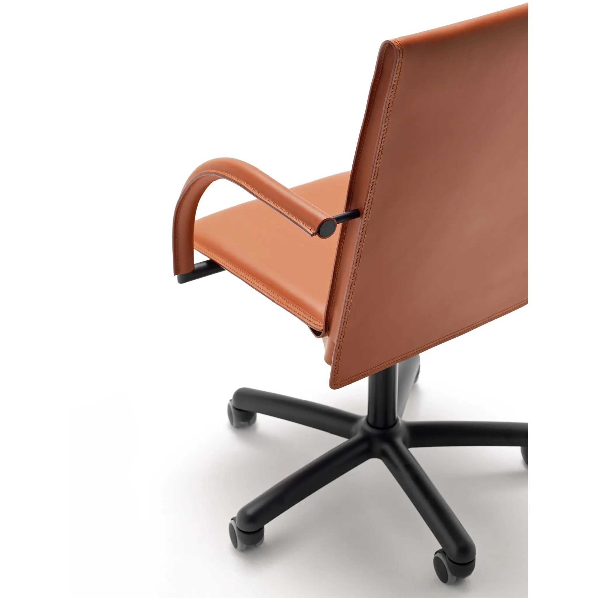 5-Wheeled Swivel Office Chair | Fasem Relaix Abw