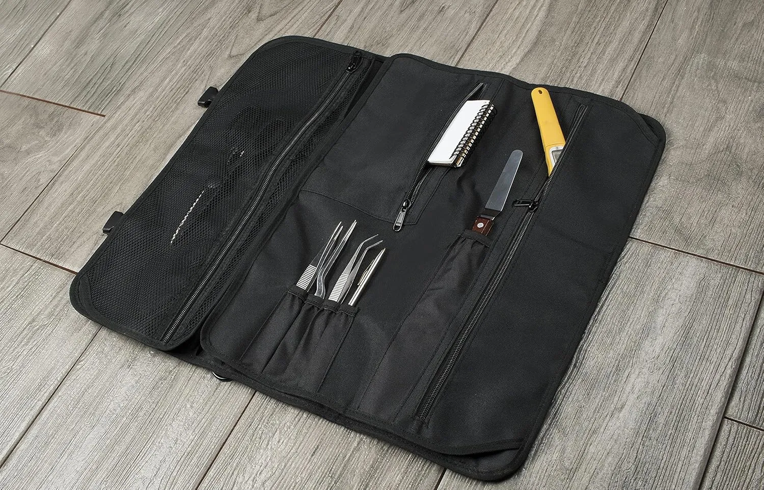 Asaya Chef Knife Roll Bag - 20 Total Pockets for Knives and Kitchen Utensils - Made with Stain Resistant Waxed Nylon - For Chefs and Culinary Students - Knives Not Included (Purple)