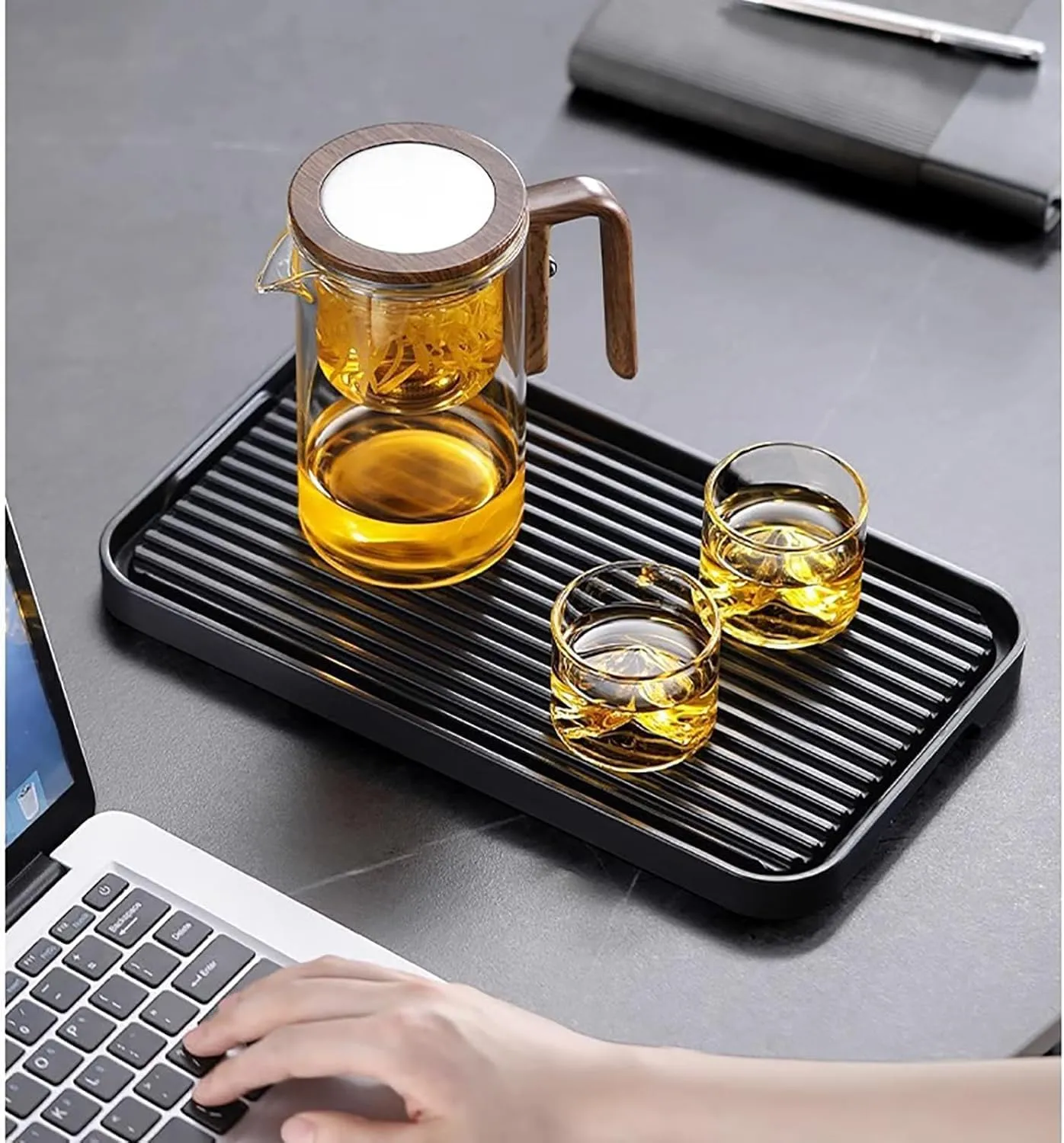 Brewaura Magical Teapot,Enchanti Tea Pot,Magic Tea Cup with Strainer, with Infuser, Magnetic Switch,Easy Brew, One-Click Tea Drinking (Yellow,520ml)