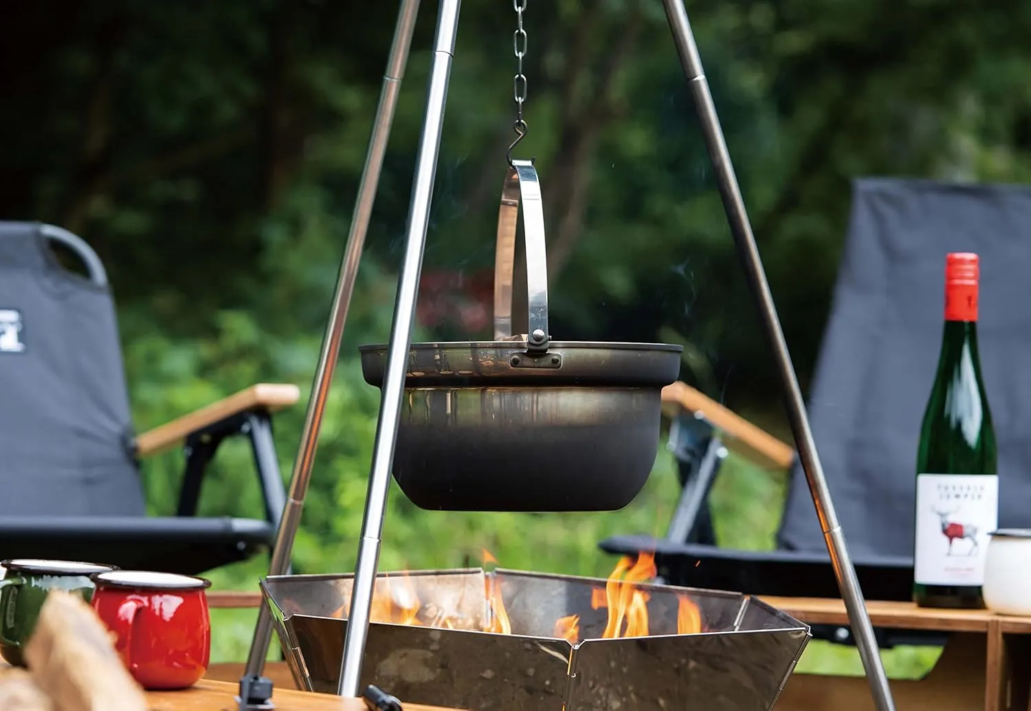 Captain Stag UH-4125 Outdoor Pot, Camping Bonfire Pot with Wooden Lid, 8.7 inches (22 cm), Stainless Steel, Made in Japan