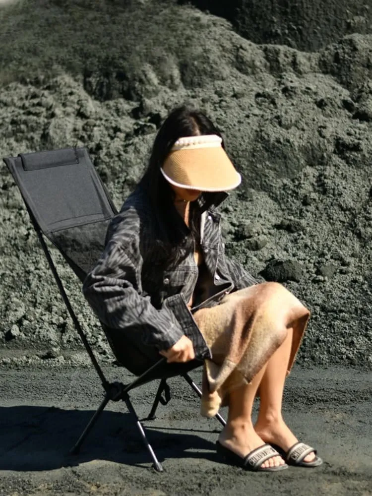 Convenient Folding Camping Chairs, Beaches, picnics, Hiking, Fishing Chairs (Black 04)