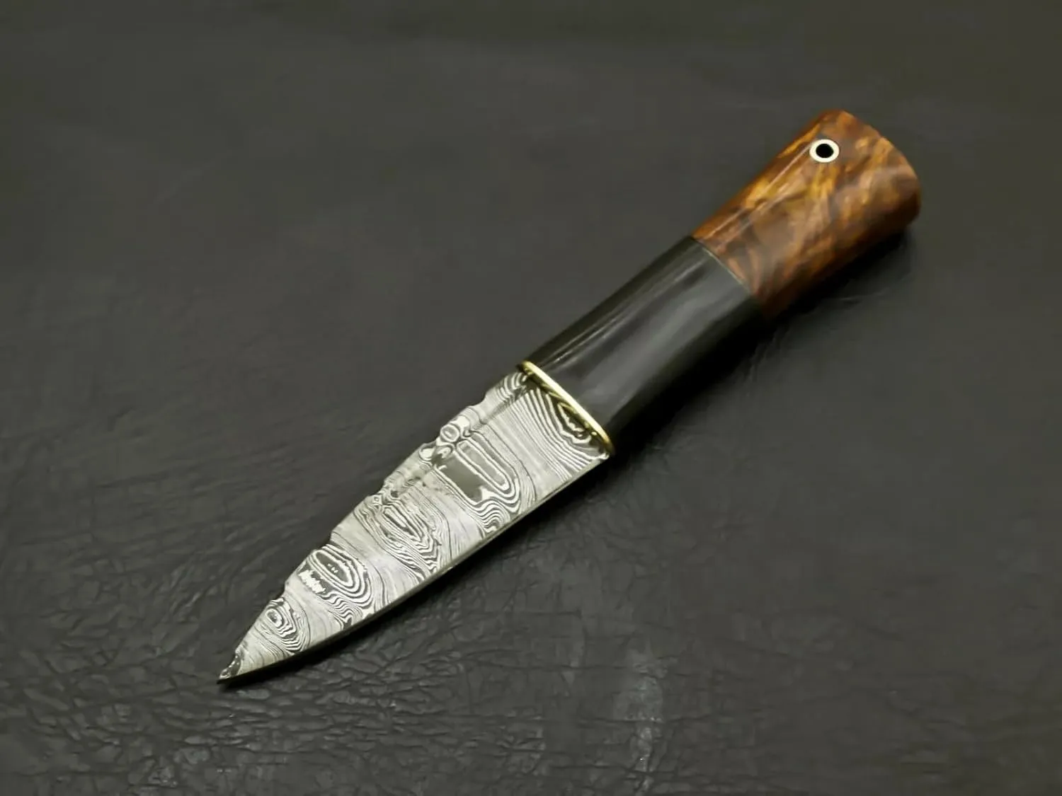 Custom Hand Forged Damascus Steel Celtic Scottish Sgian Dubh Plain Top Knife Scotland (Black & Brown)