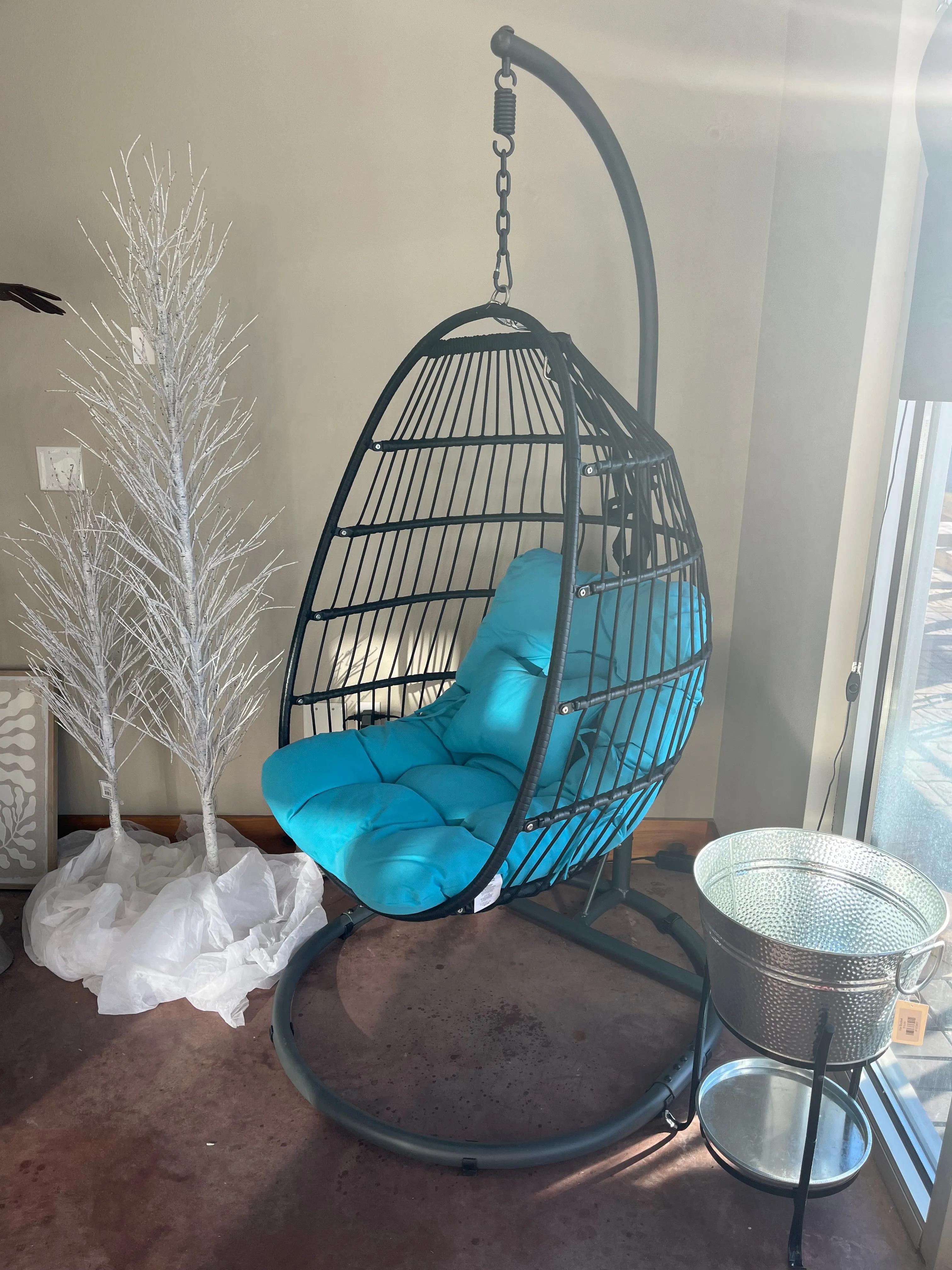 Egg Chair w/ Stand