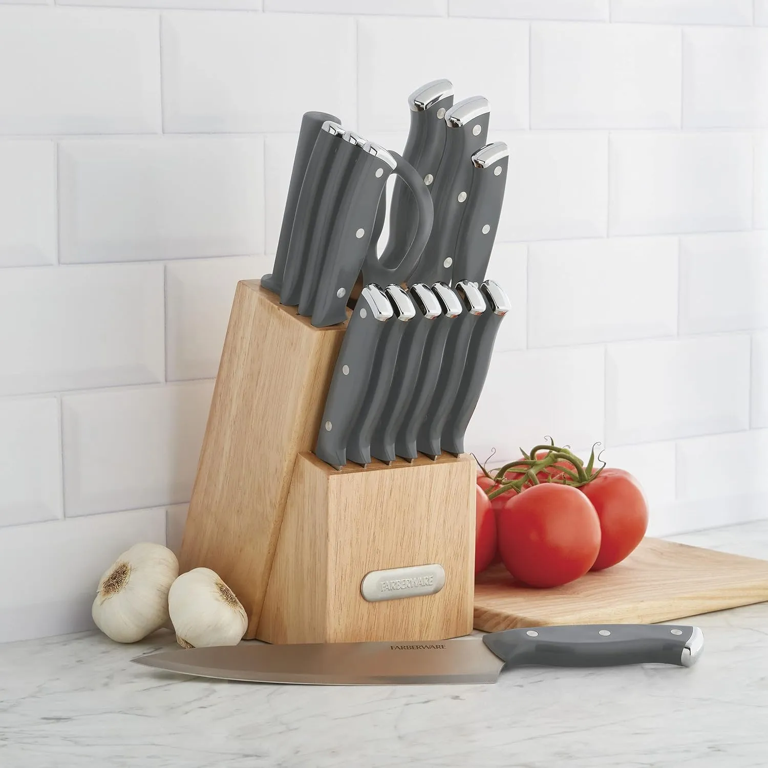 Farberware Triple Riveted Knife Set High-Carbon Stainless Steel Blades, Ergonomic Handles with Silver Accents, Includes Rubber Wood Storage Block, 15-Piece, Gray