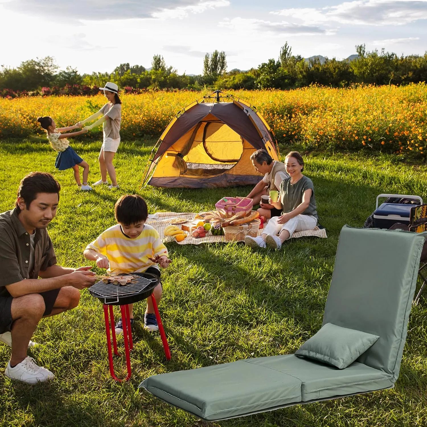 Foldable Portable Chair for Relaxation - Adjustable Recliner for Outdoor Adventures, Lightweight and Compact, Picnics and Camping, Light Green
