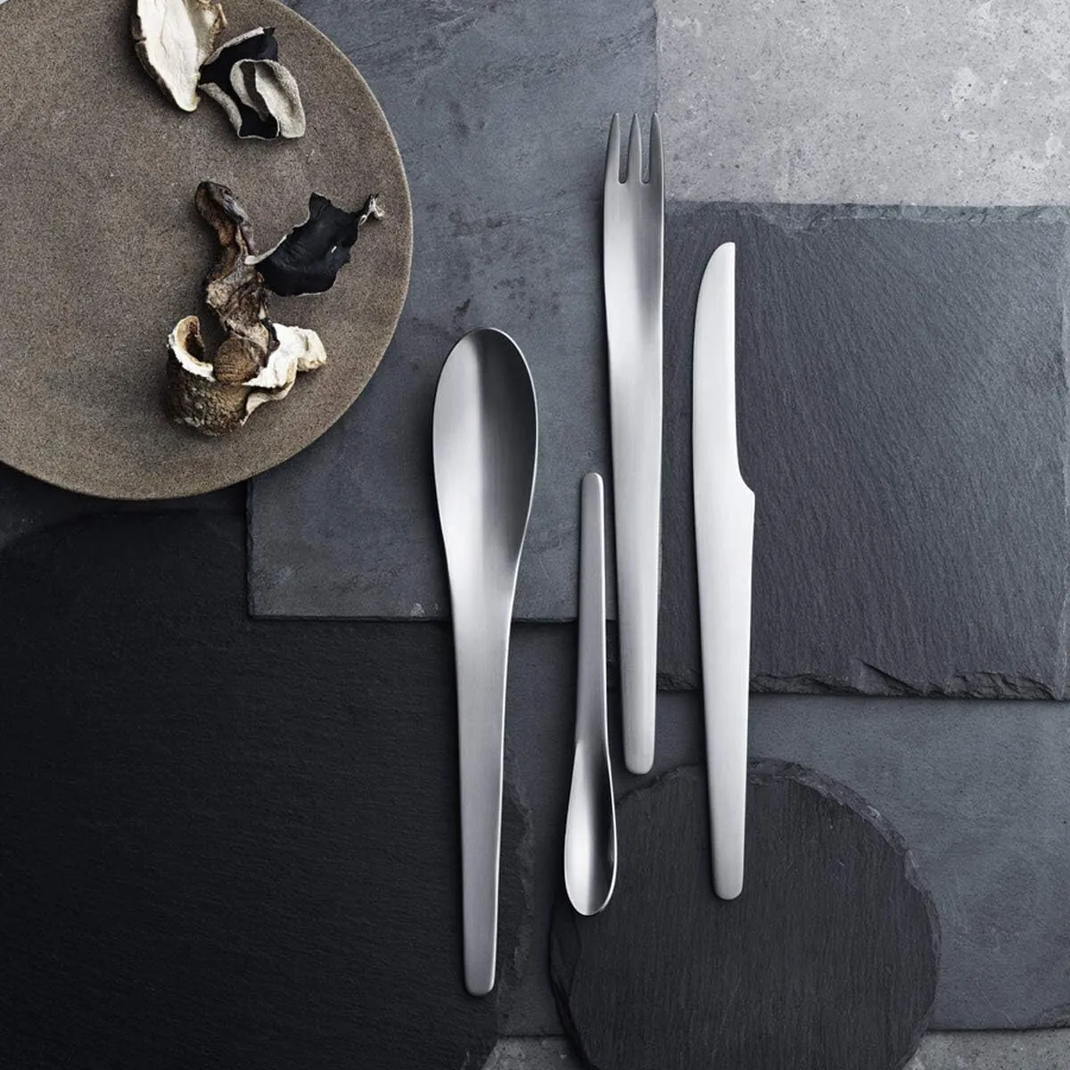 Georg Jensen Cutlery Set, 4.2 x 24.5 x 26.4 cm, Silver