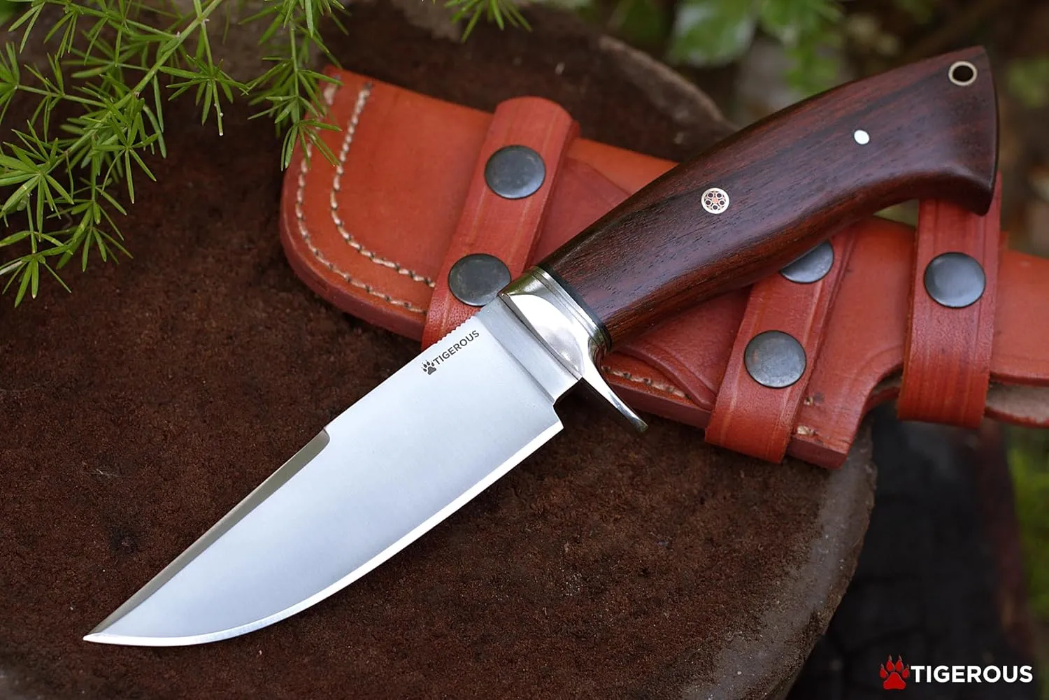 Handmade Damascus Hunting Knife with Scout Horizontal Carry Leather Sheath Fixed Blade Full Tang for Camping, Hiking, Skinning,Survival (Deer Hunter) (D2 STEEL)