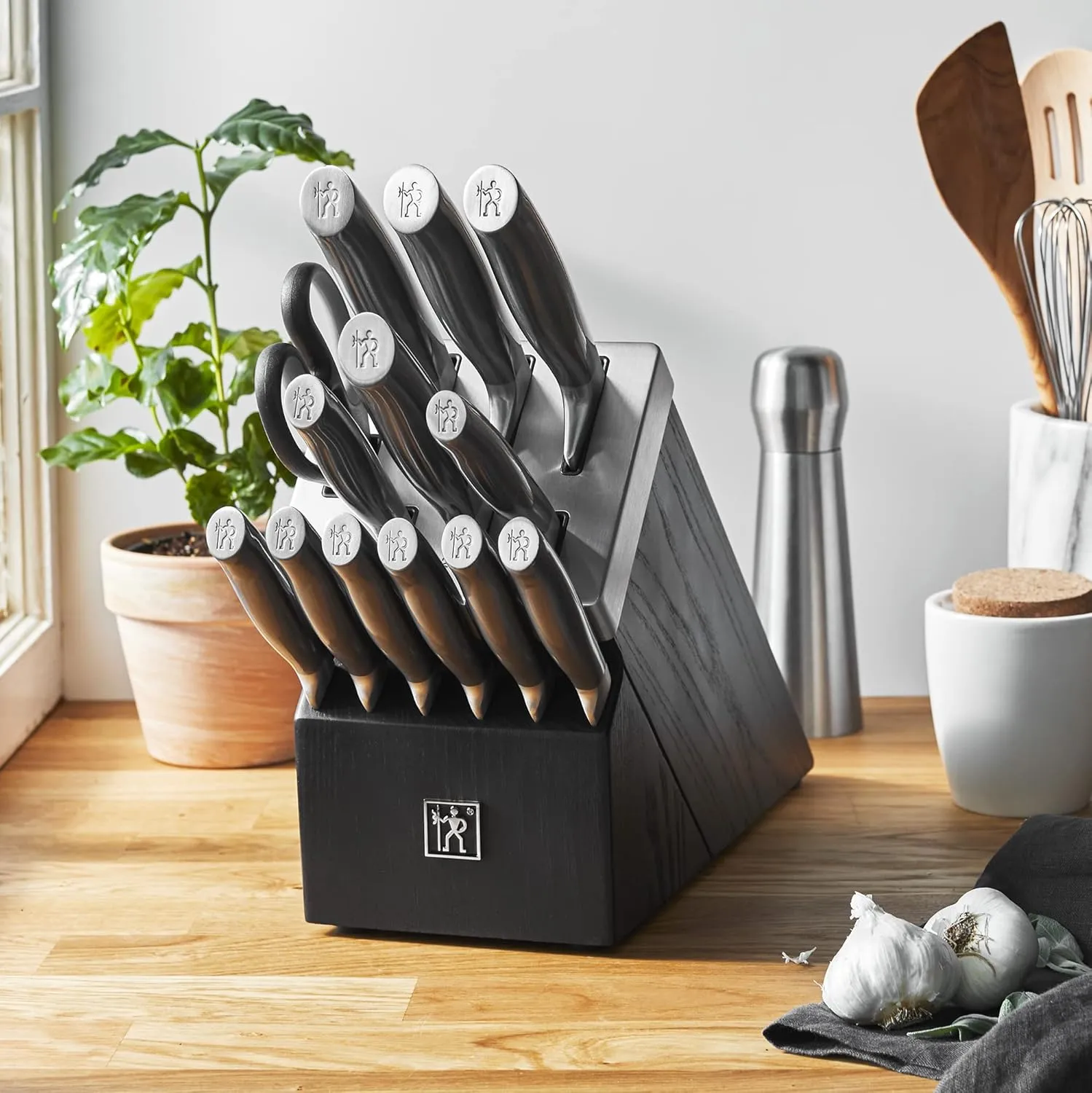 HENCKELS Graphite 14-pc Self-Sharpening Block Set - Black