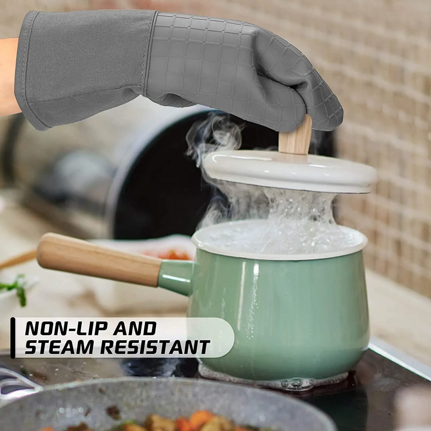 HOMWE Silicone Oven Mitts and Pot Holders for Kitchen & Baking - Set of 4 Heat-Resistant, Heavy-Duty Cooking Mittens w/Non-Slip, Textured Grip (Black)