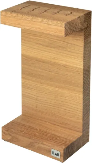 KAI Shun Oiled Oak C Knife Block - Elegant Knife Storage - Space for 5 Kitchen Knives up to 26 cm Blade Length - Non-slip Rubber Feet - Dimensions: 17 x 10 x 30 cm