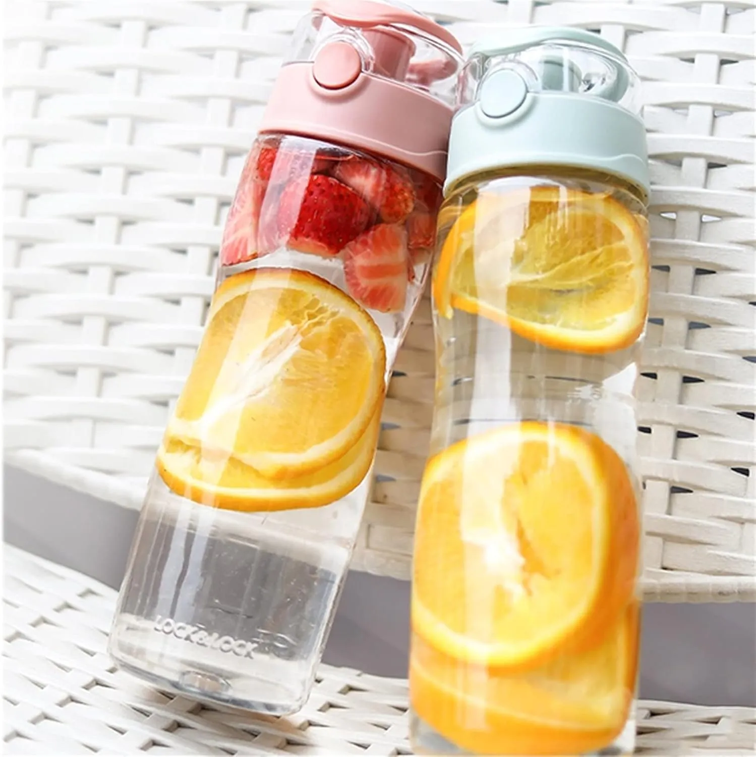 kettles Large Capacity Plastic Water Bottles with One-Click Push Button,Durable Portable Sports Bottles,Leakproof Cups Sealed Lid canteen(A)