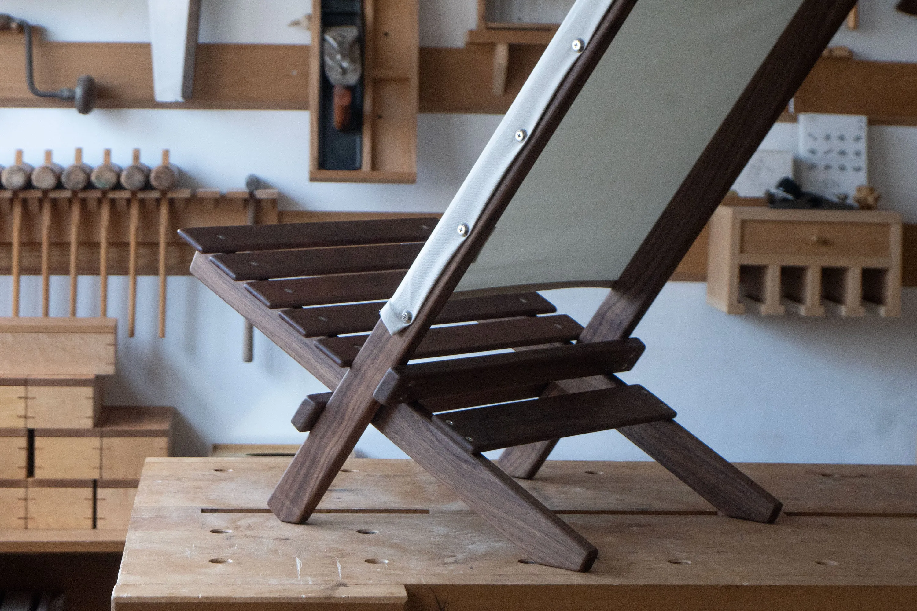 Louie Foldable Chair