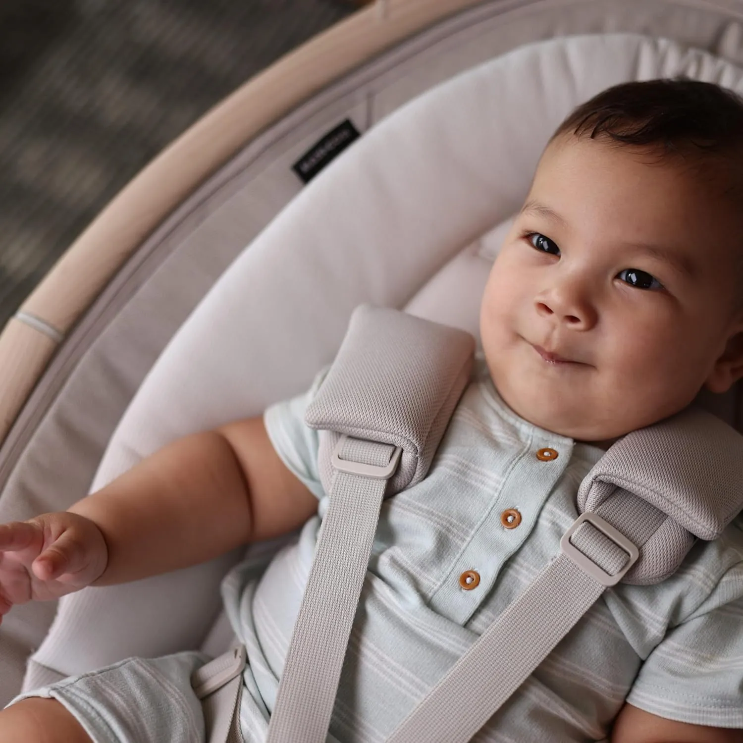 Maxi-Cosi Cassia Baby Swing: Portable, 360 Rotation, 5 Speeds, 12 Melodies, Recycled Fabric, Slate