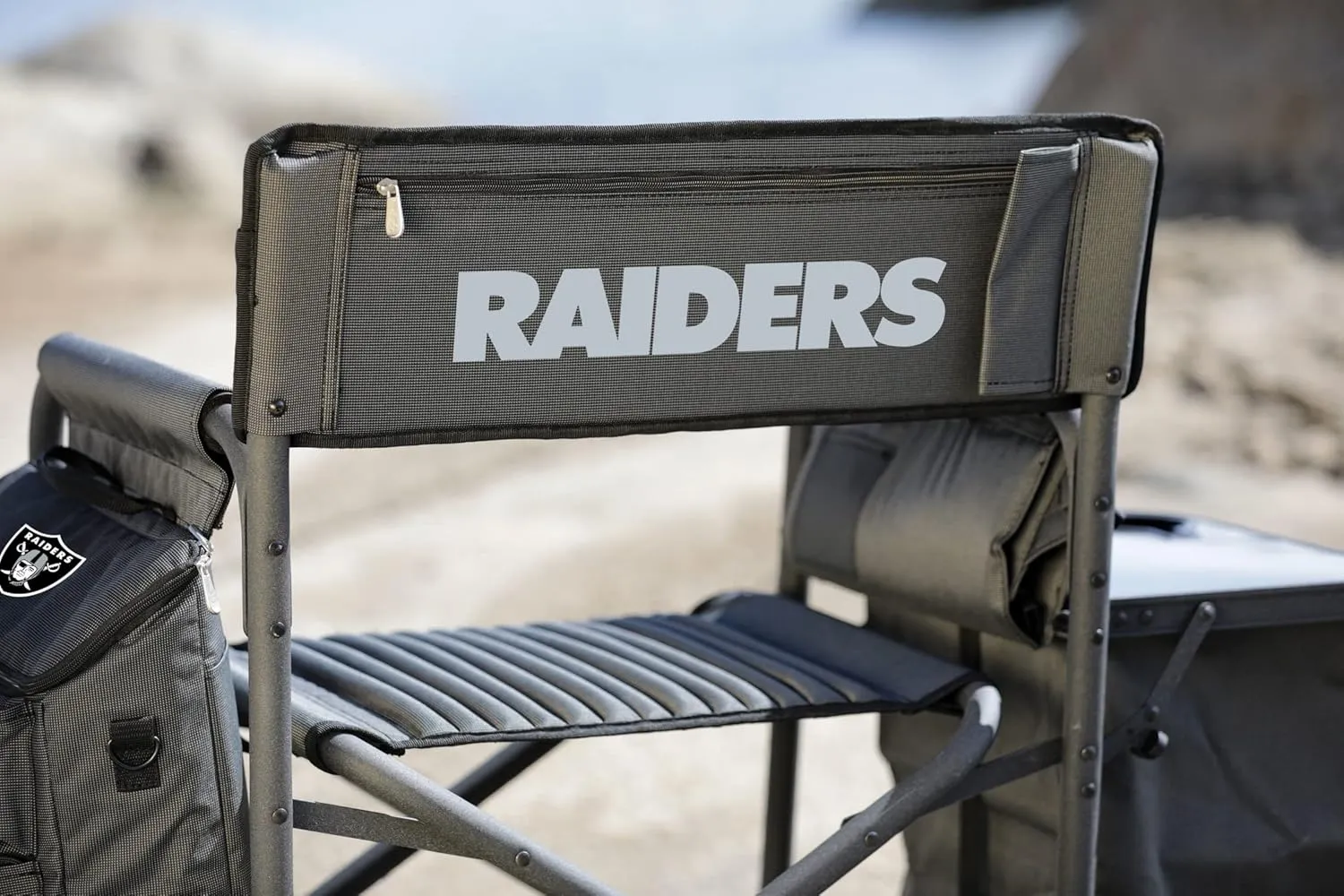 PICNIC TIME NFL Unisex-Adult NFL Fusion Camping Chair with Side Table and Soft Cooler, Beach Chair for Adults, Lawn Chair
