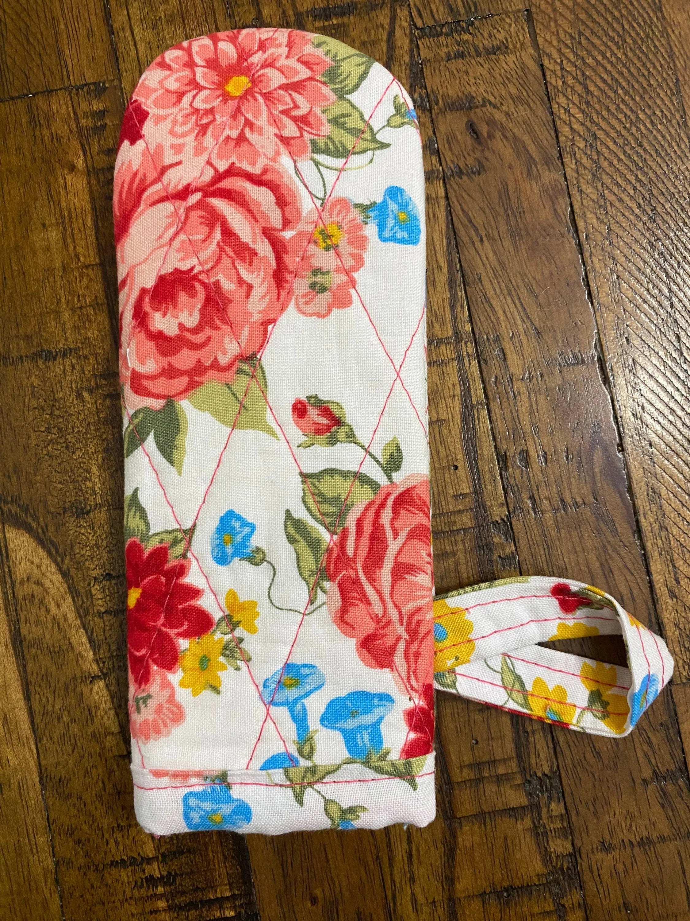 PW Sweet Rose Potholder w/Magnet Hanger or Loop - Quilted Fabric
