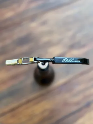 Stellareese logo corkscrew