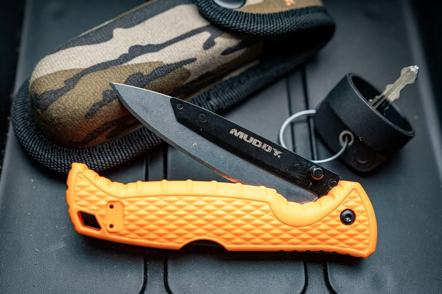 SWAP Replace-A-Blade Collection - Interchangeable Blade Folding Knives with Durable 420J2 Steel Blades and Slip-Resistant GFN Handle