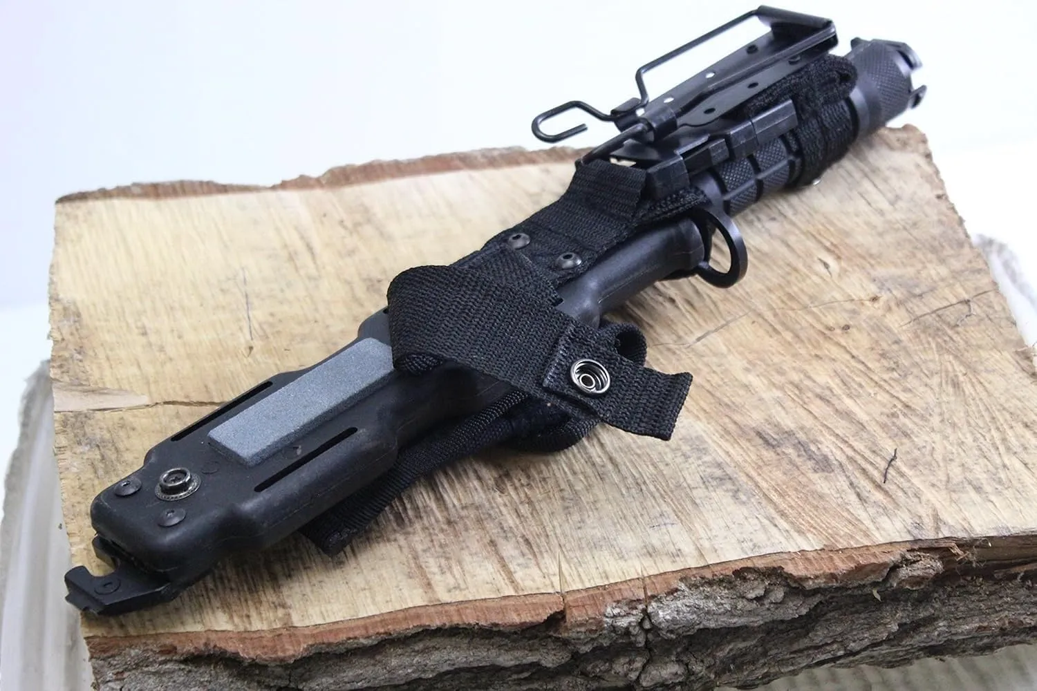 Tactical Hunting Knife with Serrated Edge, Black Blade, Military-Style Sheath W/Table Stand