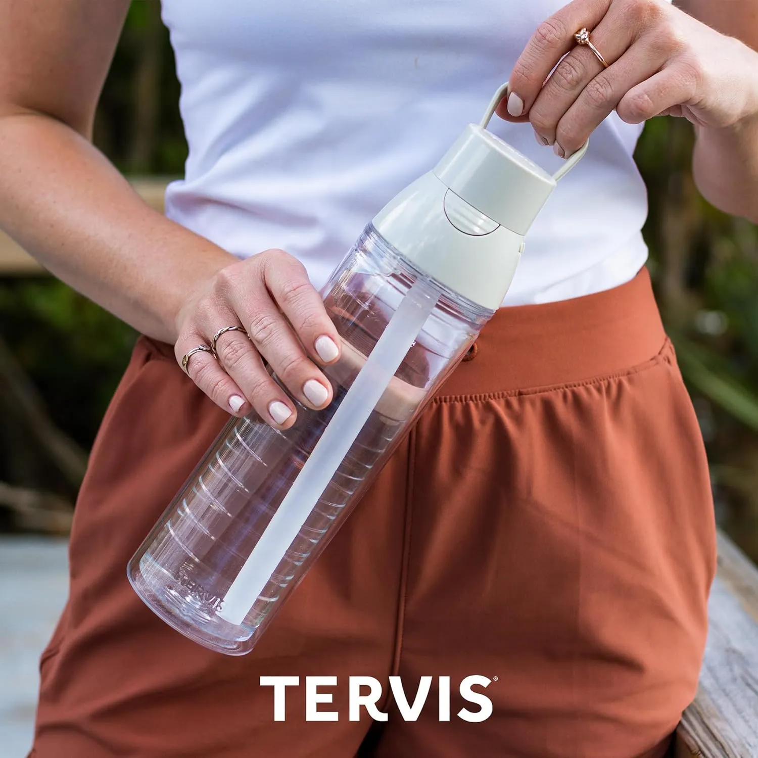 Tervis Floral Chintz-Meadow Insulated Tumbler, 24oz Venture Lite Water Bottle, Classic