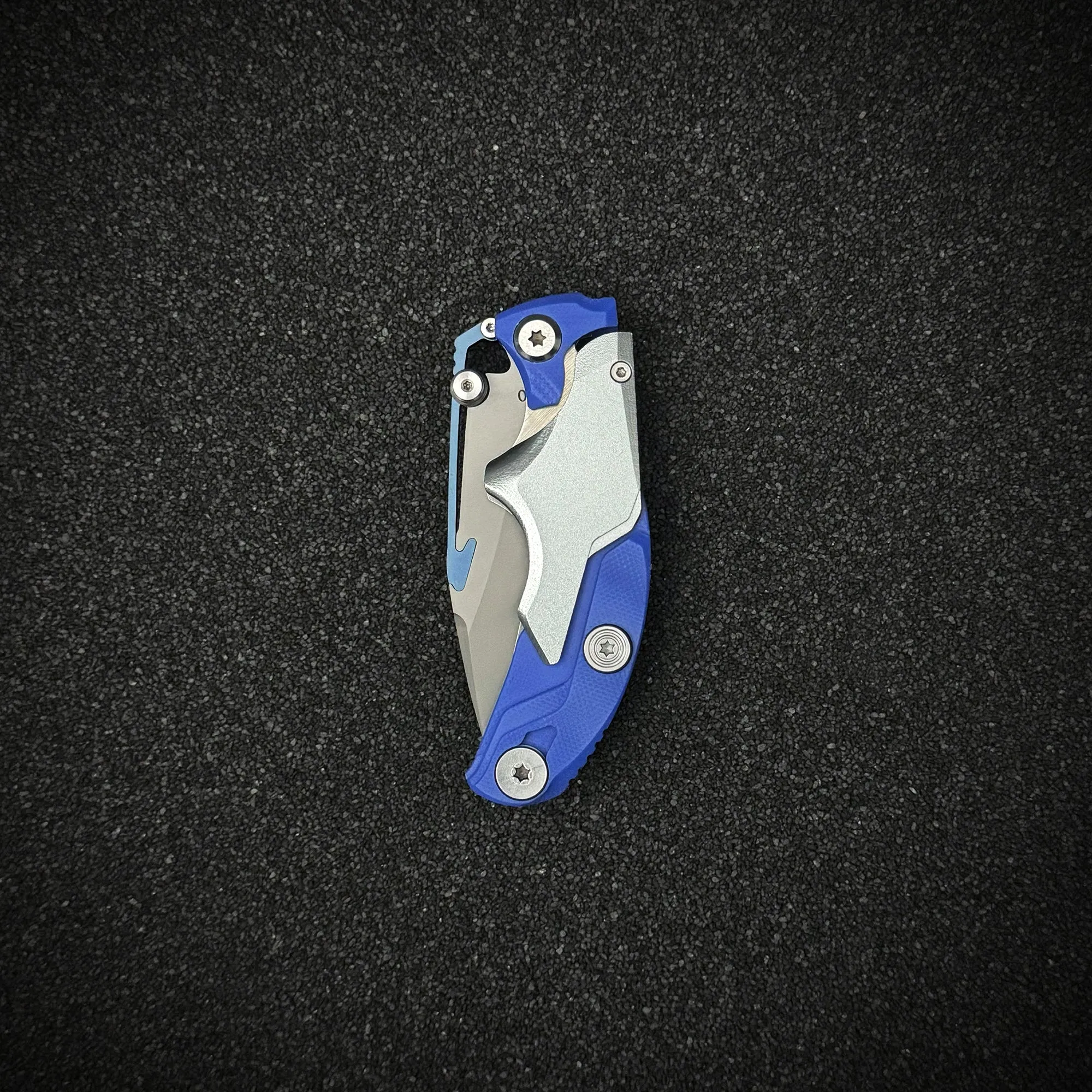 Titan Flux knife