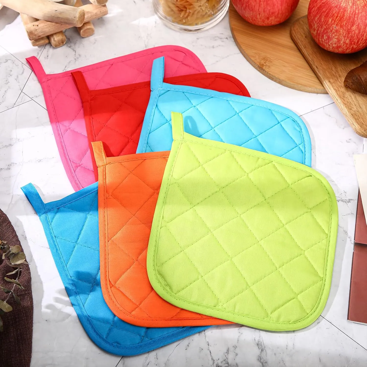 Uiifan 30 Pieces Cotton Pot Holders for Kitchen Washable Heat Resistant Potholders Oven Hot Pads for Cooking and Baking, 7.87 x 7.87 x 0.2 Inch(Multicolor)