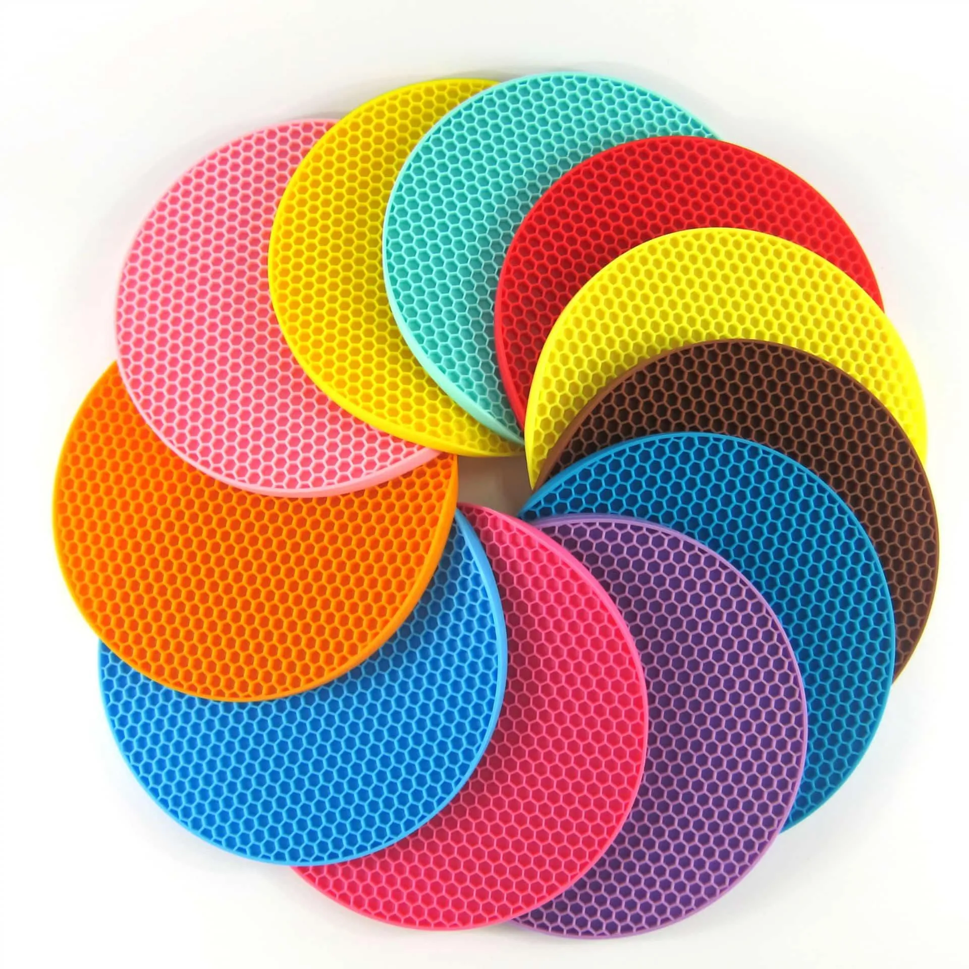 Useful Heat-Resistant Anti-Slip Silicone Pot Mat