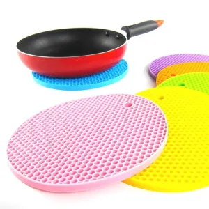Useful Heat-Resistant Anti-Slip Silicone Pot Mat
