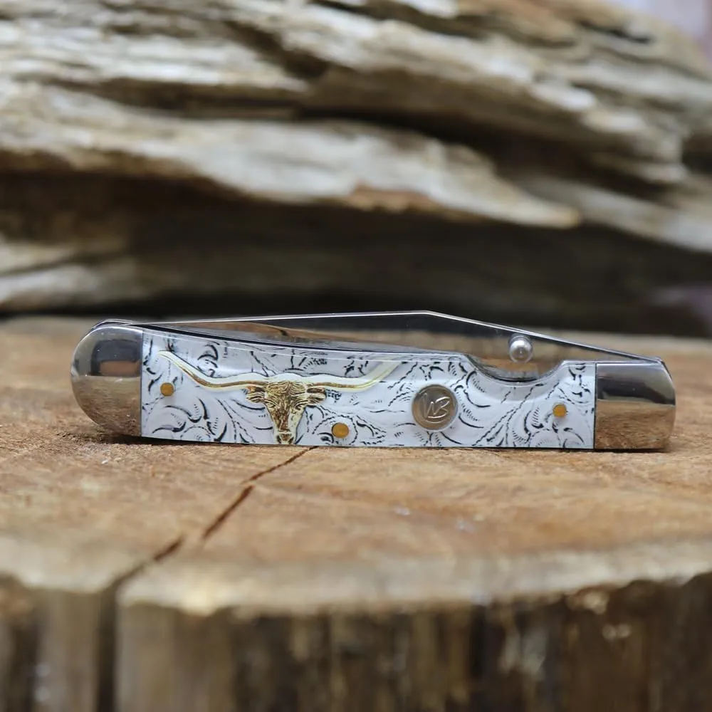 WHISKEY BENT HAT CO. Locking Trapper Folding Pocket Knife 4.125" Closed Length 440C Stainless Steel Blades Serrated (Toro)
