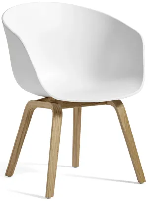 White Accent / Lounge Chair