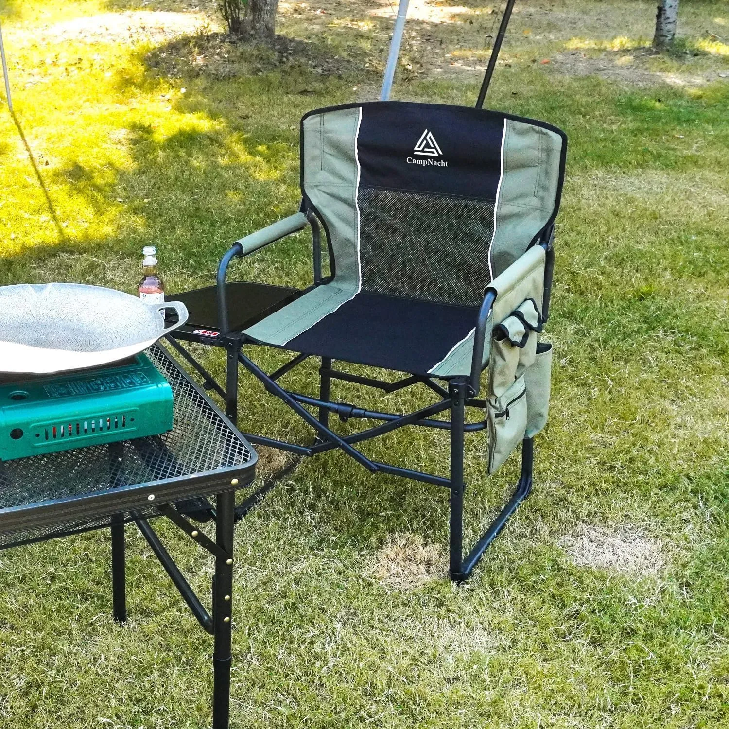Wide Folding Director Chair with Table, Outdoor Camping Chair for Adults with Cup Holder Load 330 Lbs, Portable Chair for Outside with Carry Bag for Patio, Green